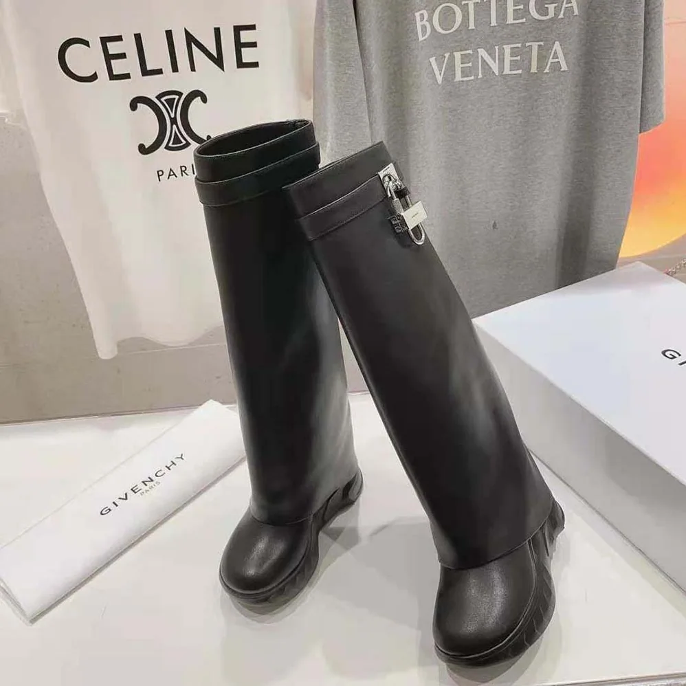 Givenchy Shark Lock Biker Boots in Grained Leather for Women in Black Givenchy Shark Lock Biker Boots in Grained Leather for Women in Black