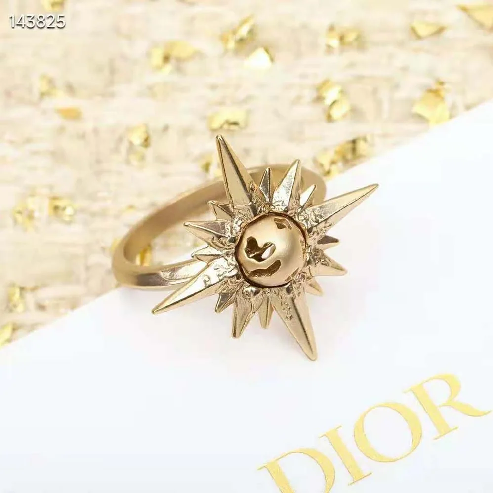 Dior Rêve D'infini Ring Gold for Women in Finish Metal