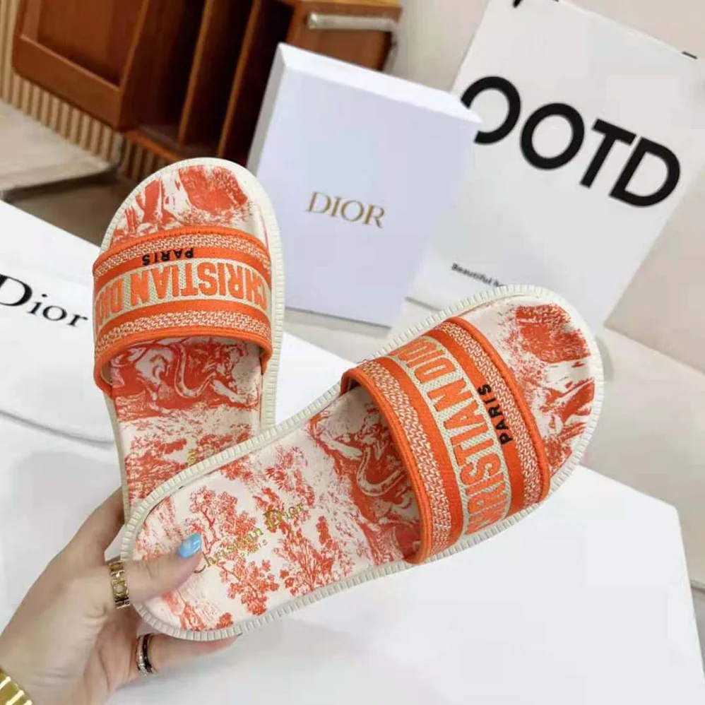 Dior Dway Slide Bright Toile De Jouy Embroidered Cotton for Women in Orange Dior Dway Slide Bright Toile De Jouy Embroidered Cotton for Women in Orange