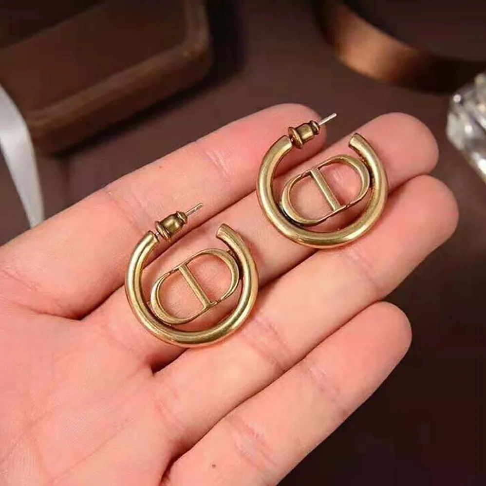 Dior 30 Montaigne Hoop Earrings Antique Gold for Women in Finish Metal