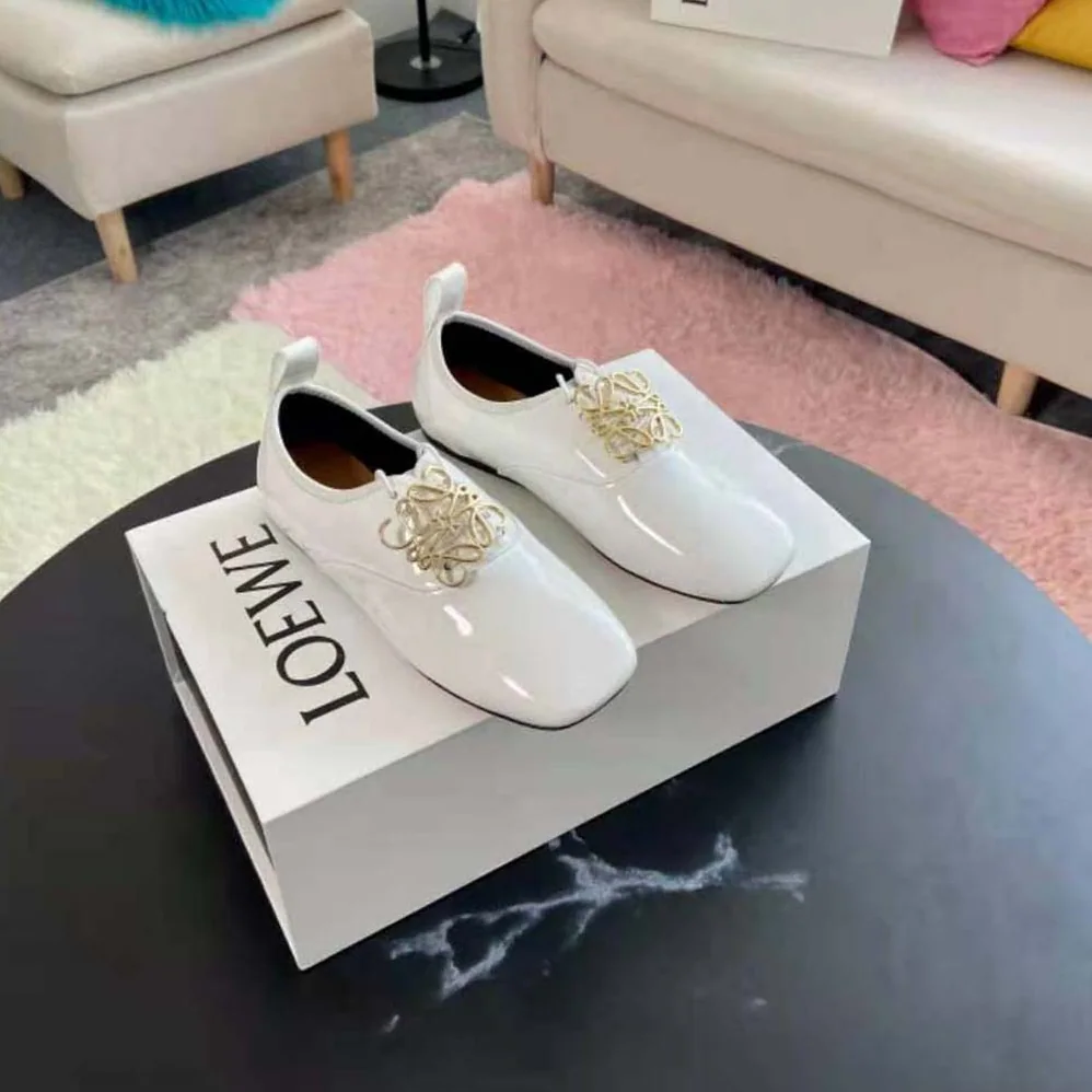 Loewe Soft Derby Anagram in Patent Calf for Women in White