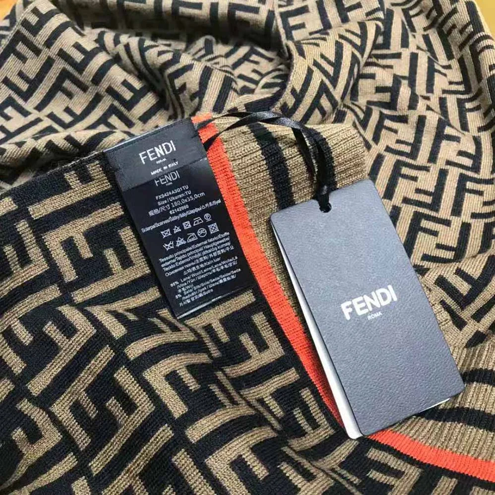 Fendi Brown Wool and Cashmere FF Scarf for Women Fendi Brown Wool and Cashmere FF Scarf for Women