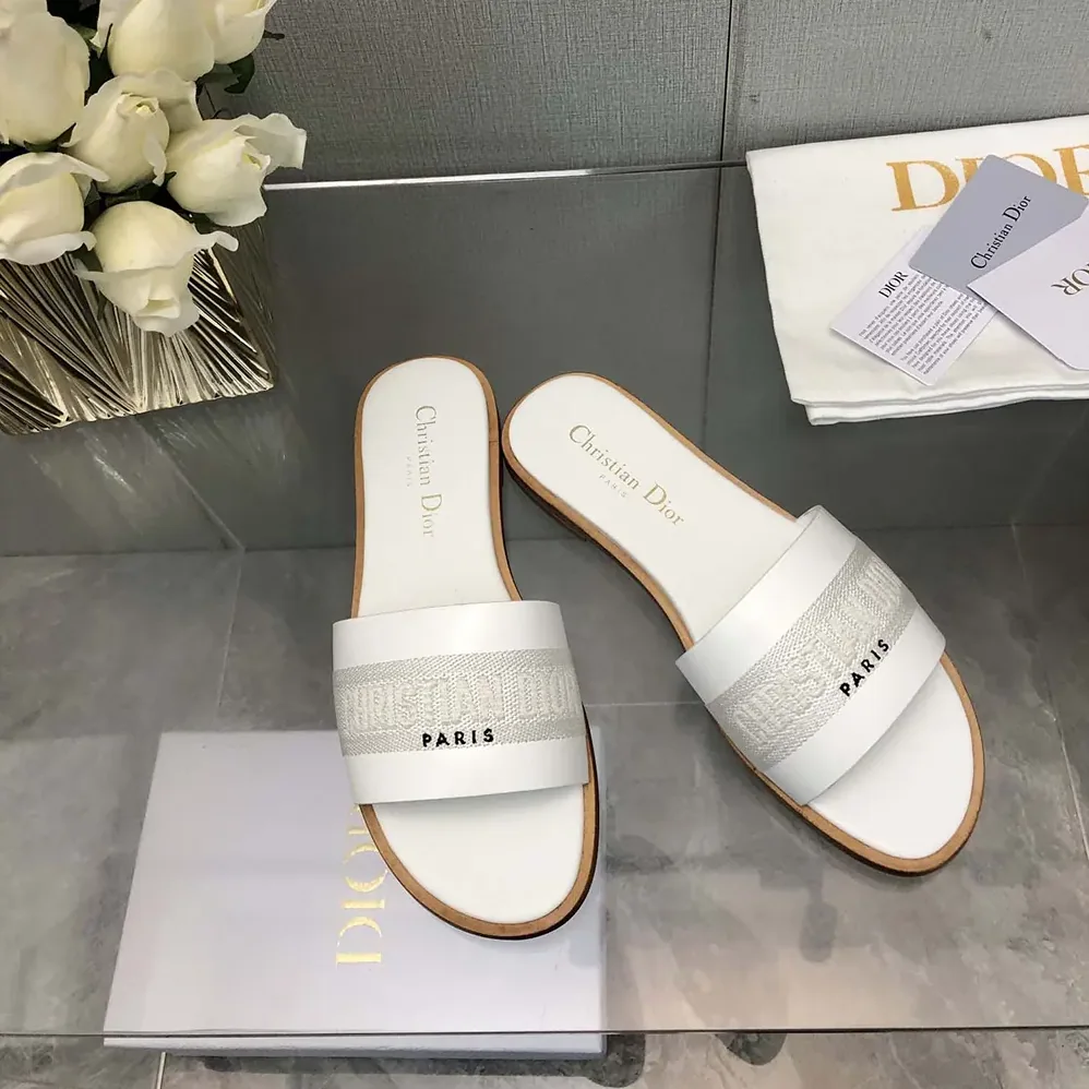 Dior Dway Slide White Calfskin and Embroidered Cotton for Women Dior Dway Slide White Calfskin and Embroidered Cotton for Women