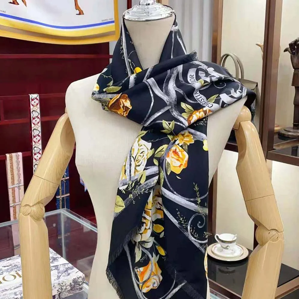 Dior Granville 90 Square Scarf Black and Gold for Women in Tone Silk Twill Dior Granville 90 Square Scarf Black and Gold for Women in Tone Silk Twill