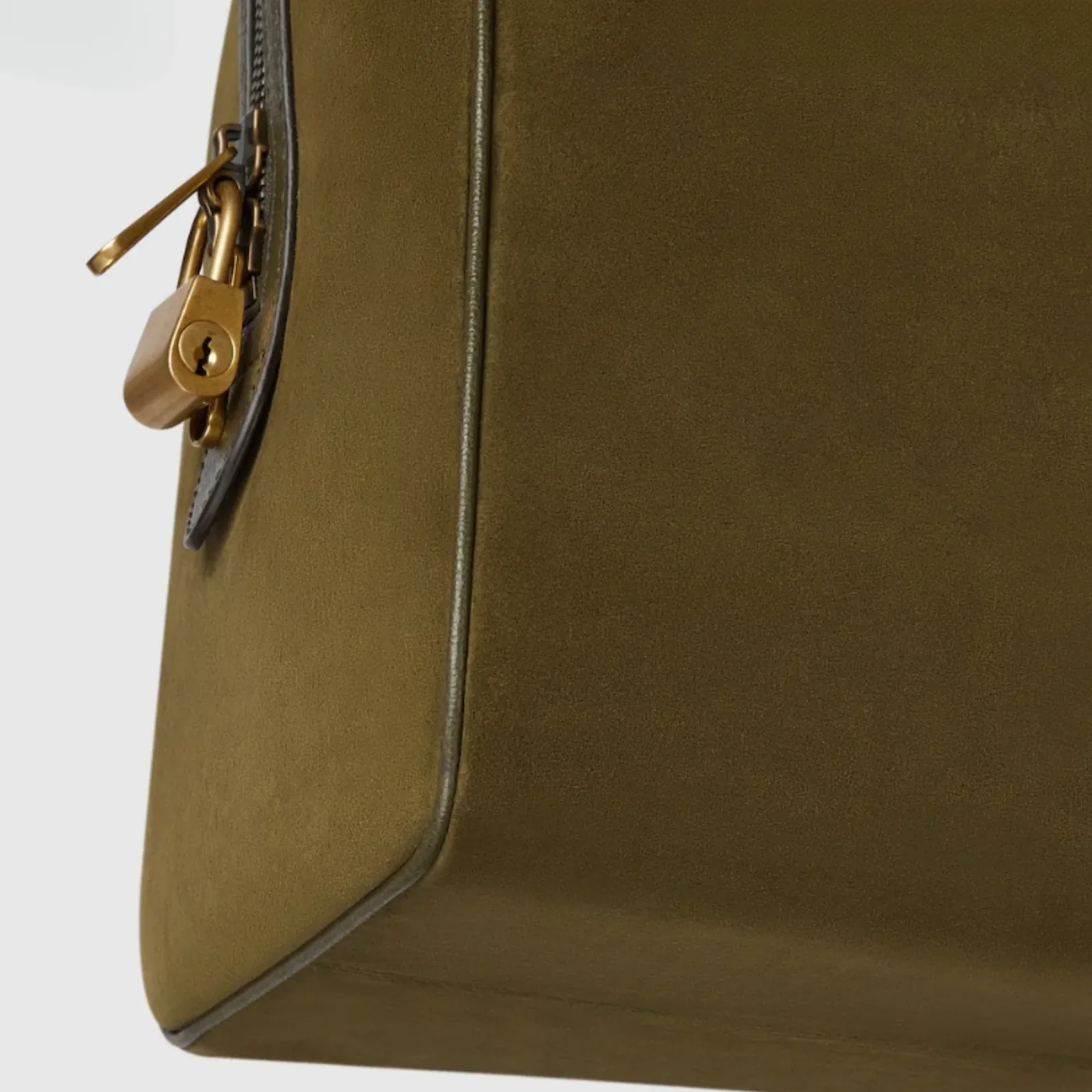 Gucci Savoy Medium Duffle Travel Bag in Dark Green Gold Hardware