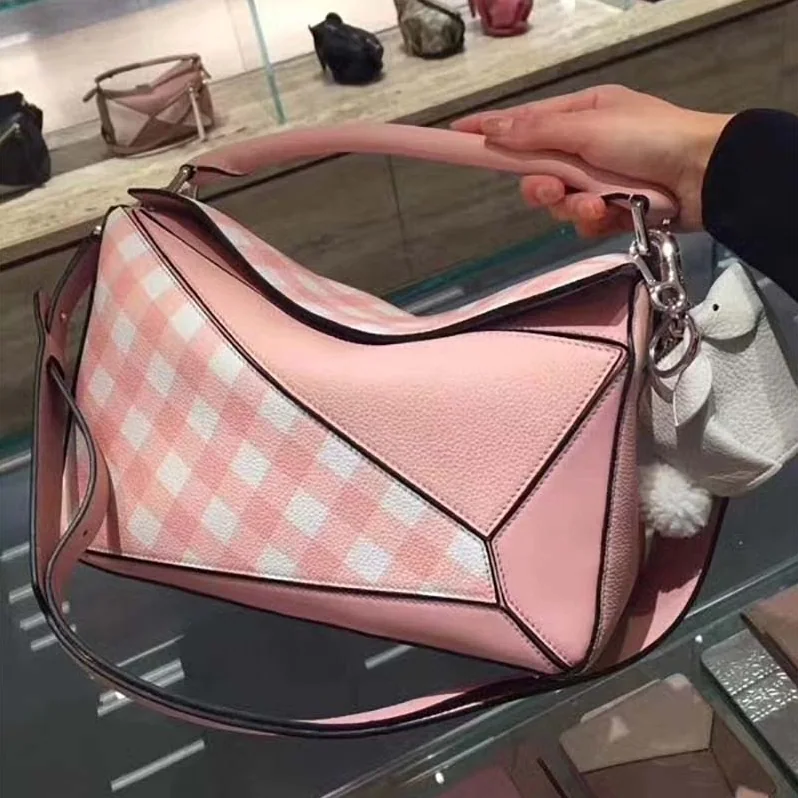 Loewe Puzzle Gingham Bag in Calfskin for Women in Pink Loewe Puzzle Gingham Bag in Calfskin for Women in Pink