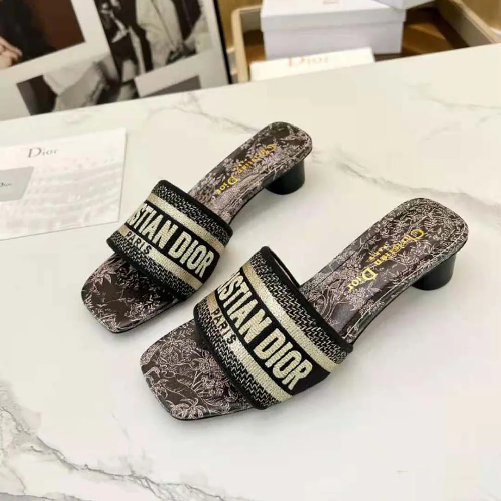 Dior Dway Heeled Slide Beige and Black Cotton Embroidered with Plan de Paris Motif for Women Dior Dway Heeled Slide Beige and Black Cotton Embroidered with Plan de Paris Motif for Women