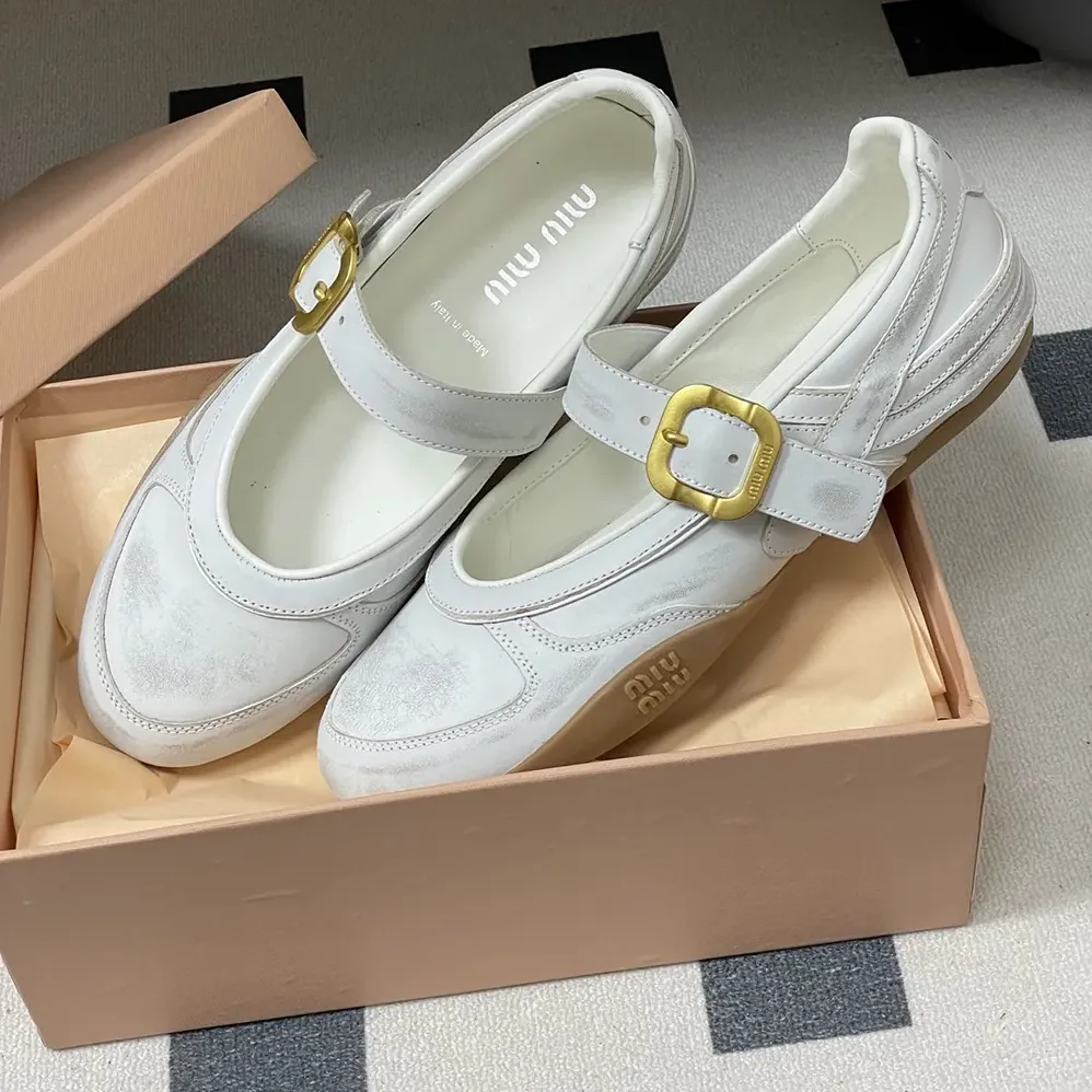 Miu Miu Gymnasium Leather Ballerinas With Strap and Buckle for Women Miu Miu Gymnasium Leather Ballerinas With Strap and Buckle for Women