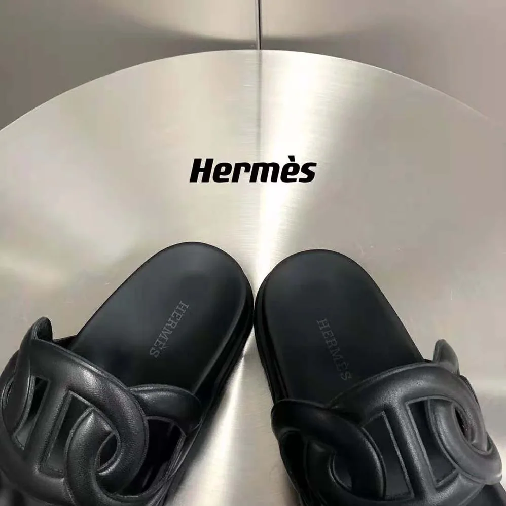 Hermes Extra Sandal in Nappa Leather for Women in Black