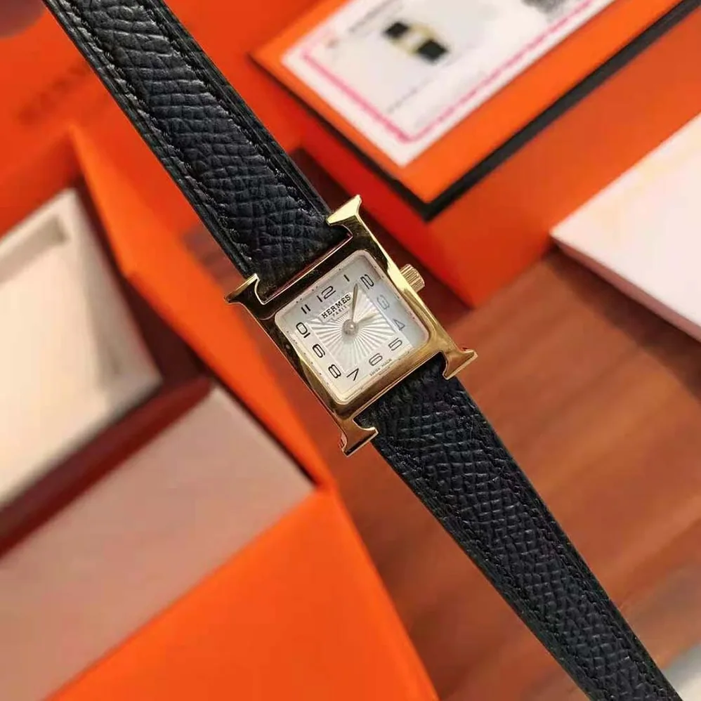 Hermes Heure H Watch Small Model Quartz Movement 25 mm in Steel for Women in Black Hermes Heure H Watch Small Model Quartz Movement 25 mm in Steel for Women in Black