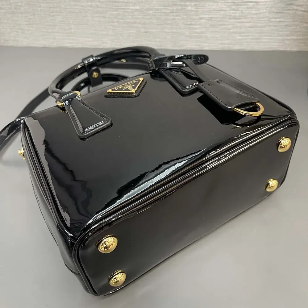 Prada Prada Galleria Patent Leather Mini Bag for Women in Black