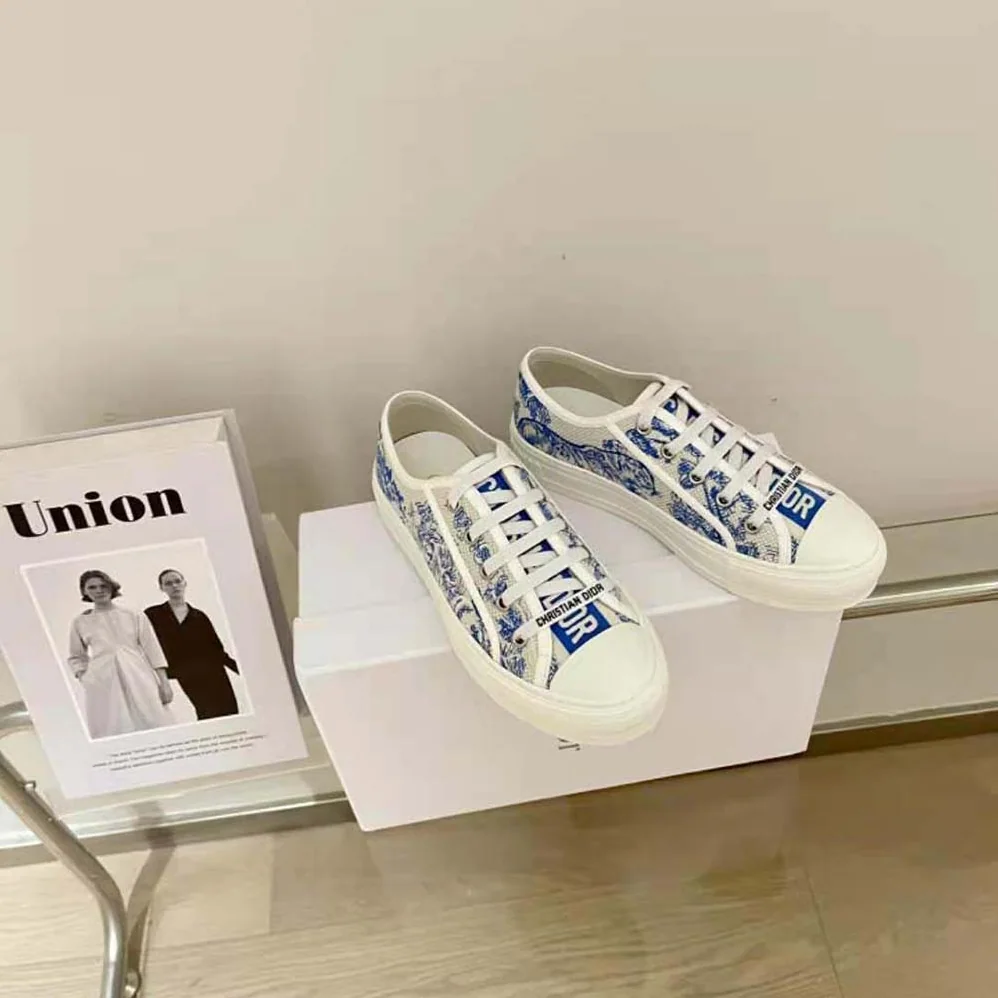 Dior Walk'N'dior Sneaker Bright Blue Toile De Jouy Embroidered Cotton for Women Dior Walk'N'dior Sneaker Bright Blue Toile De Jouy Embroidered Cotton for Women