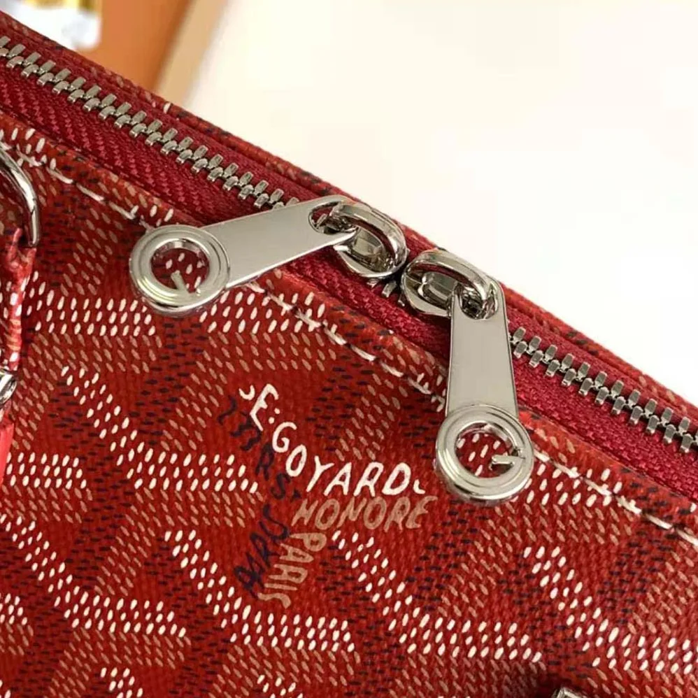 Goyard Vendôme Mini Bag for Women in Red