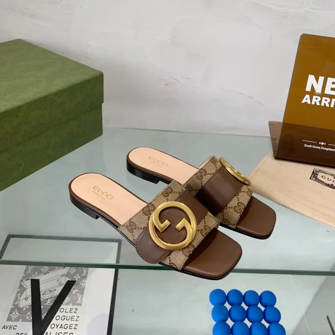 Gucci Blondie Matelasse Canvas Slide Sandal Red