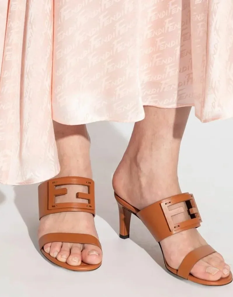 Fendi Baguette Brown Heels Fendi Baguette Brown Heels