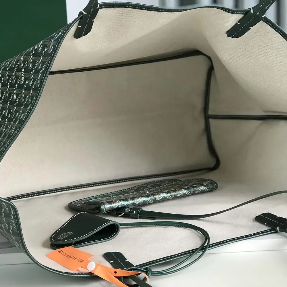 Goyard Saint Louis GM bag for Unisex in Pearly Green