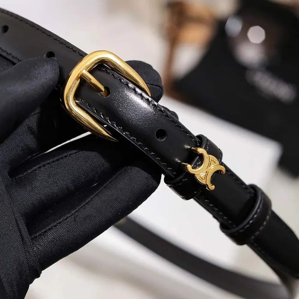 Celine Vivienne Belt 25Mm In Taurillon Leather for Women in Black Celine Vivienne Belt 25Mm In Taurillon Leather for Women in Black