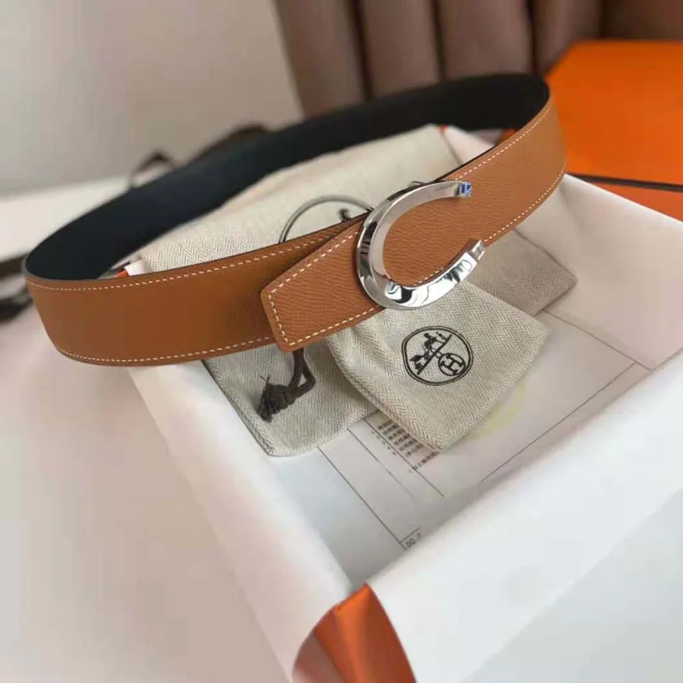 Hermes Luck Belt Buckle & Reversible Leather Strap 38 mm for Men in Brown