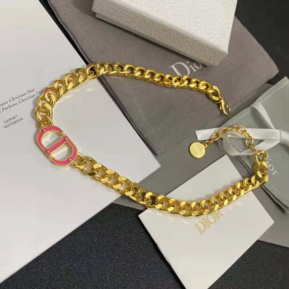 Dior 30 Montaigne Necklace Gold-Finish Metal and Fluorescent Pink Transparent Resin for Women Dior 30 Montaigne Necklace Gold-Finish Metal and Fluorescent Pink Transparent Resin for Women