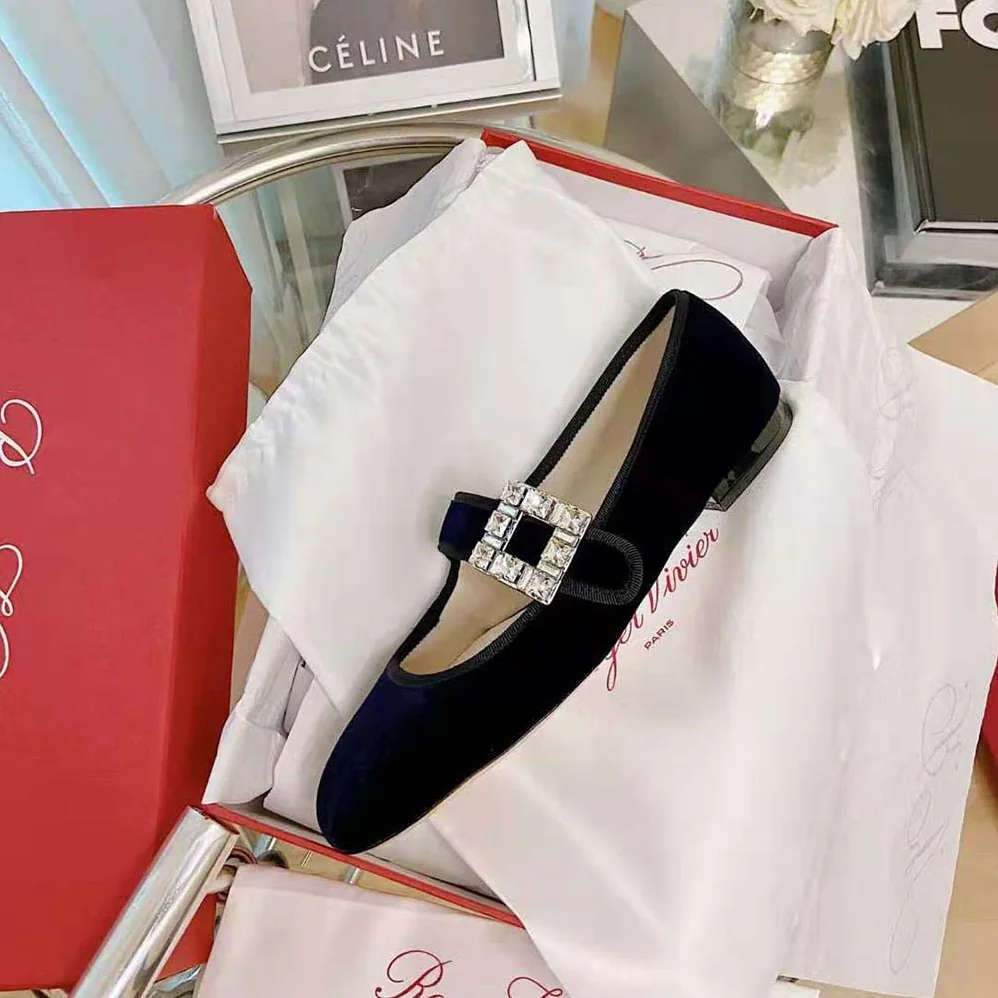 Roger Vivier Très Vivier Strass Buckle Babies Ballerinas in Velvet for Women Roger Vivier Très Vivier Strass Buckle Babies Ballerinas in Velvet for Women