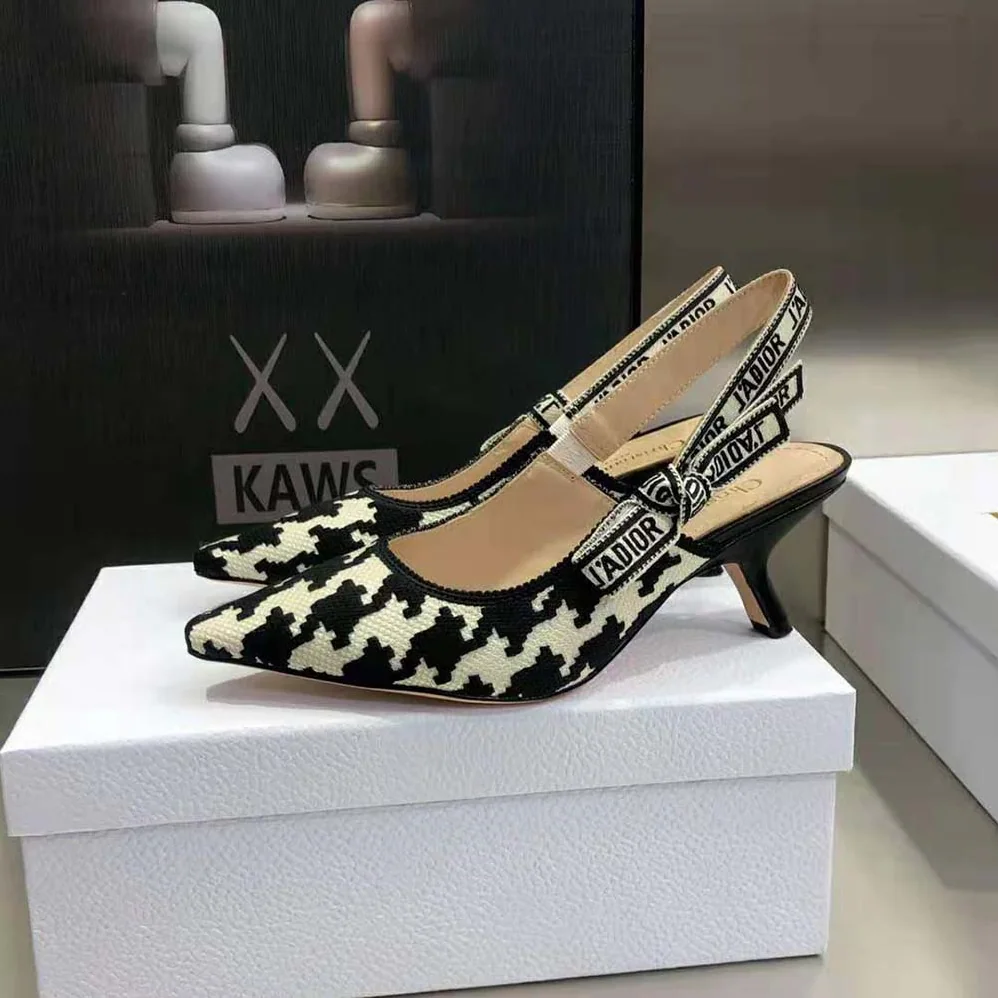 Dior J'Adior Slingback Pump Black and White Cotton Embroidery for Women Dior J'Adior Slingback Pump Black and White Cotton Embroidery for Women