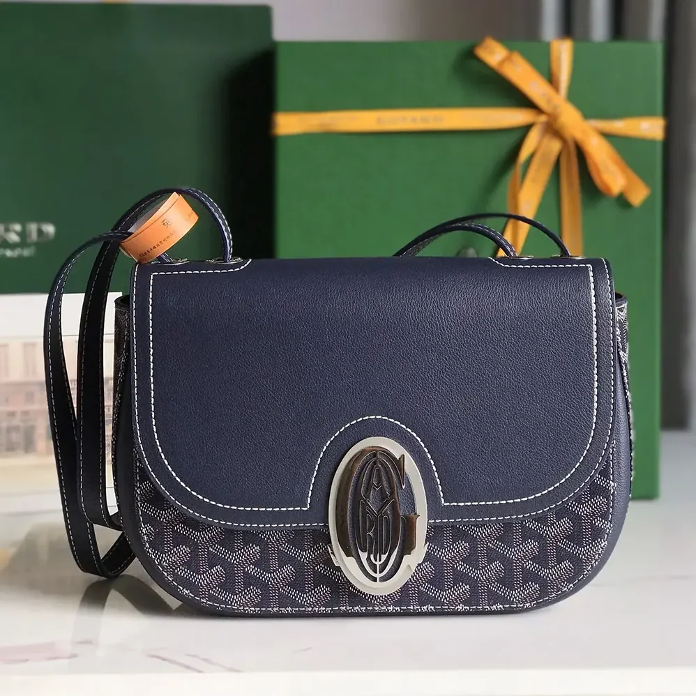 Goyard 233 Bag for Unisex in Navy Blue Goyard 233 Bag for Unisex in Navy Blue