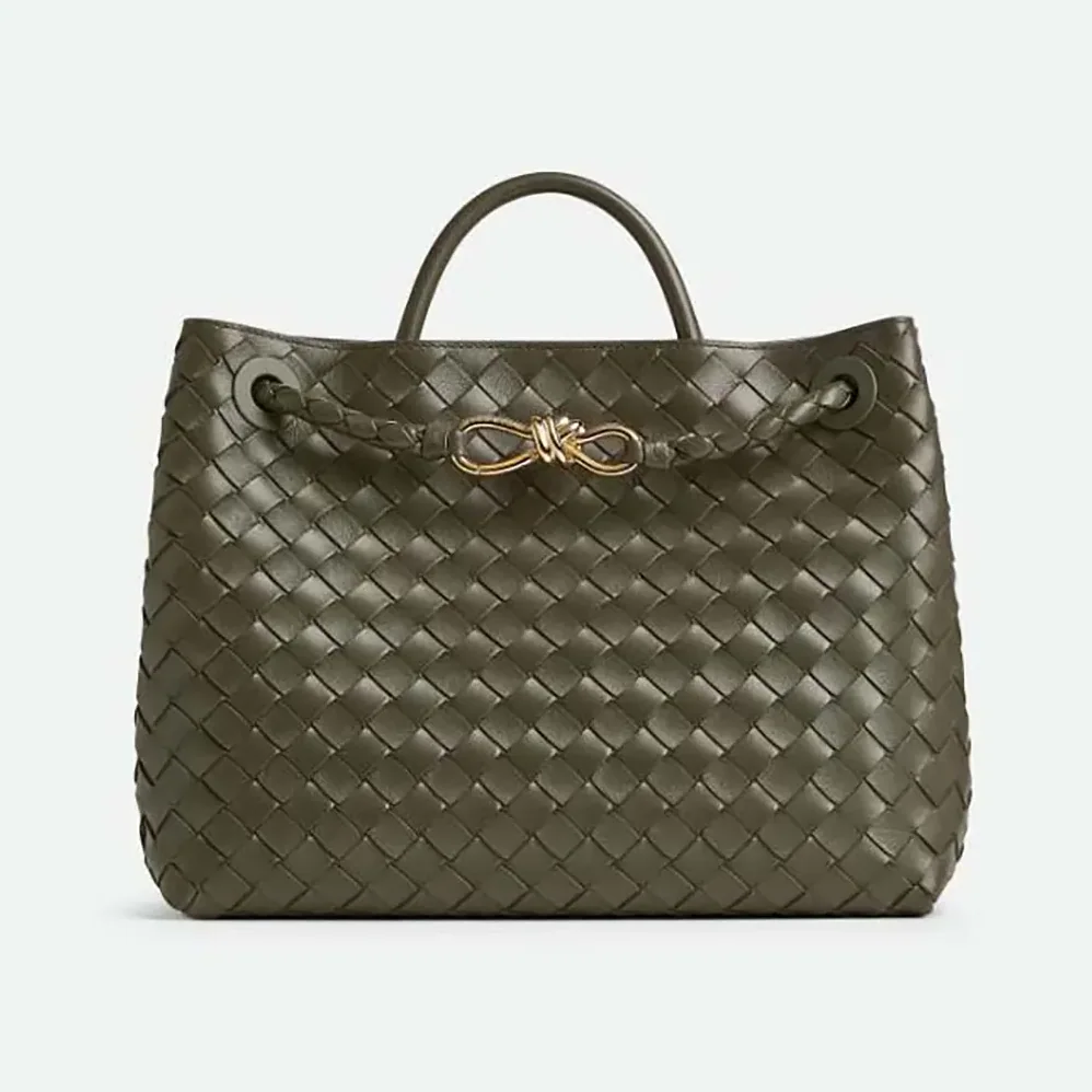 Bottega Veneta Medium Andiamo in Supple Intrecciato Leather for Women in Dark Green Bottega Veneta Medium Andiamo in Supple Intrecciato Leather for Women in Dark Green