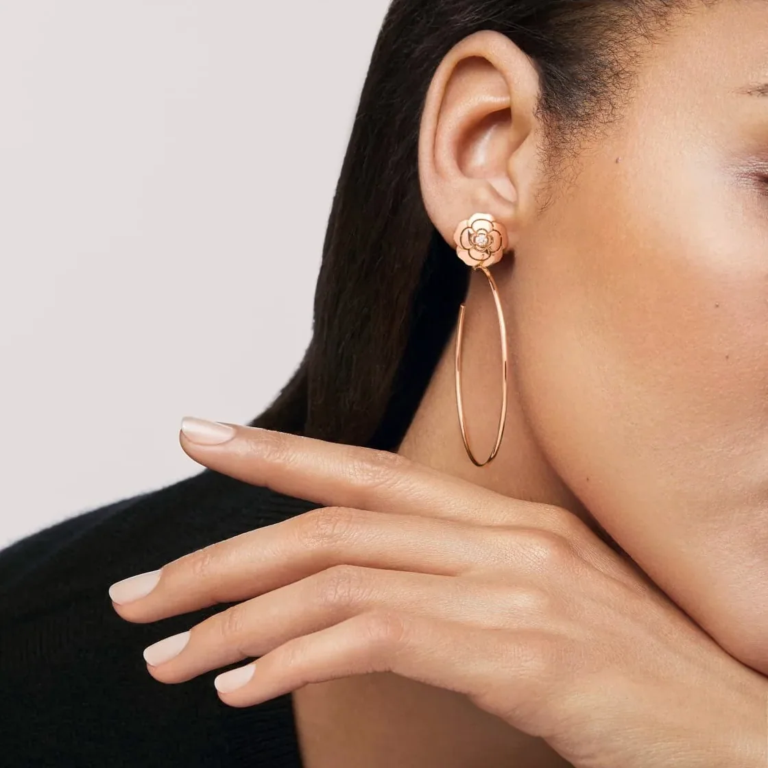 Chanel Extrait De Camélia Hoop Earrings Rose Gold Chanel Extrait De Camélia Hoop Earrings Rose Gold