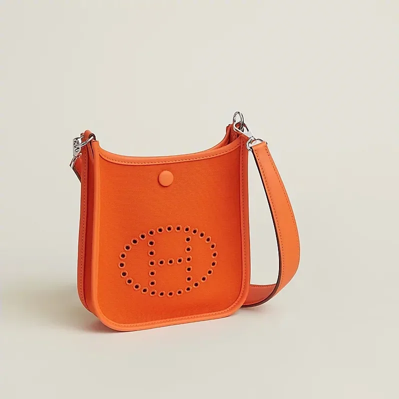 Hermes Neo Evelyne 16 Shoulder Bag in Orange Palladium Hardware
