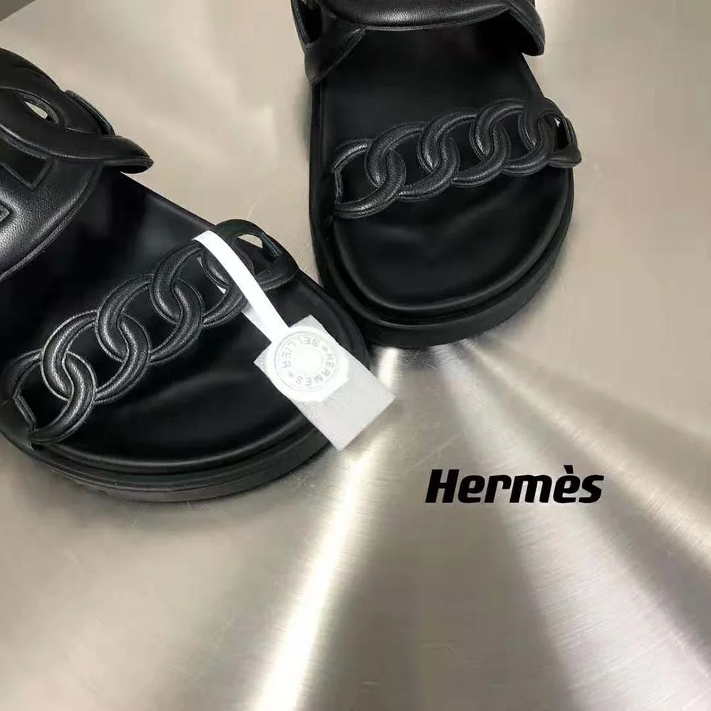 Hermes Extra Sandal in Nappa Leather for Women in Black