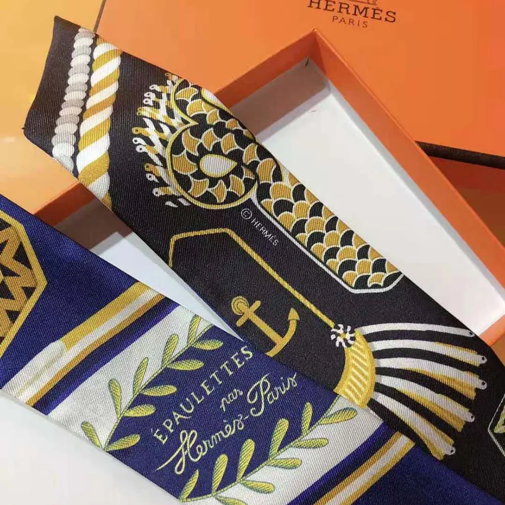Hermes Epaulettes De Gala Twilly for Women in Navy