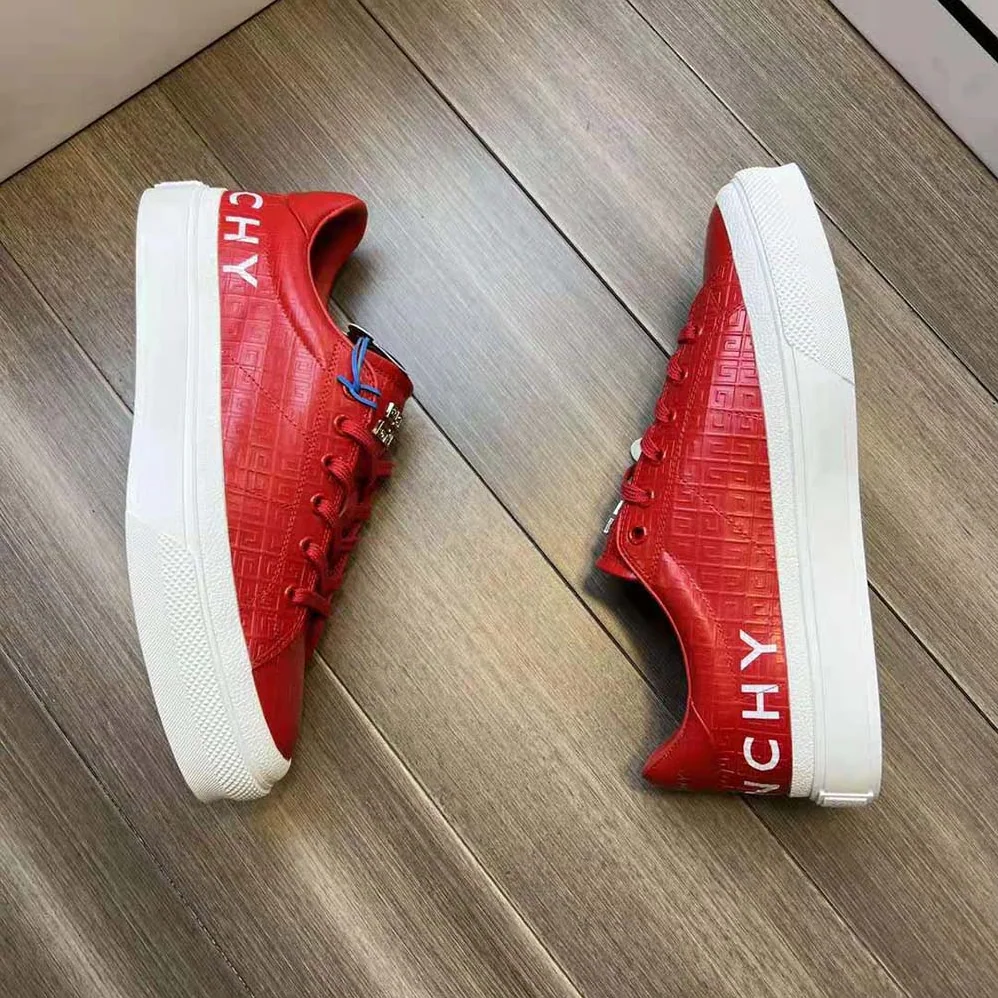 Givenchy Oswald City Sport Sneakers in Leather for Unisex in Red Givenchy Oswald City Sport Sneakers in Leather for Unisex in Red