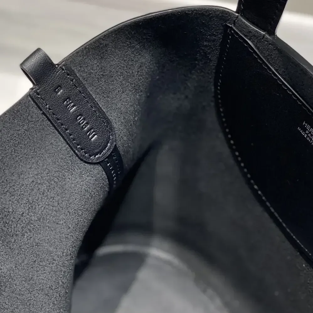 Hermes In the Loop 18 Handbag Clemence Leather for Women in Black/Silver Hermes In the Loop 18 Handbag Clemence Leather for Women in Black/Silver
