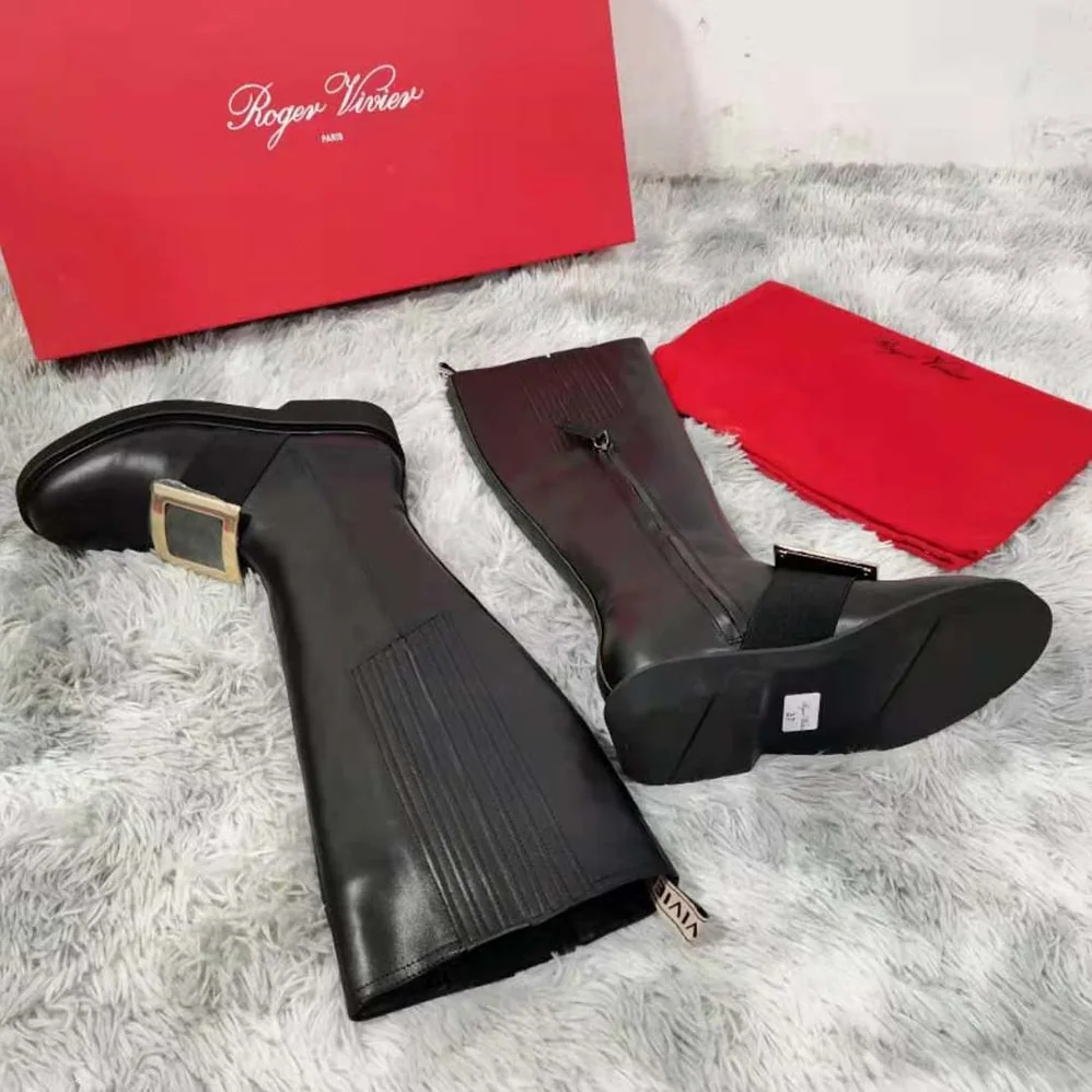 Roger Vivier Rangers Metal Buckle Boots in Leather for Women in Black