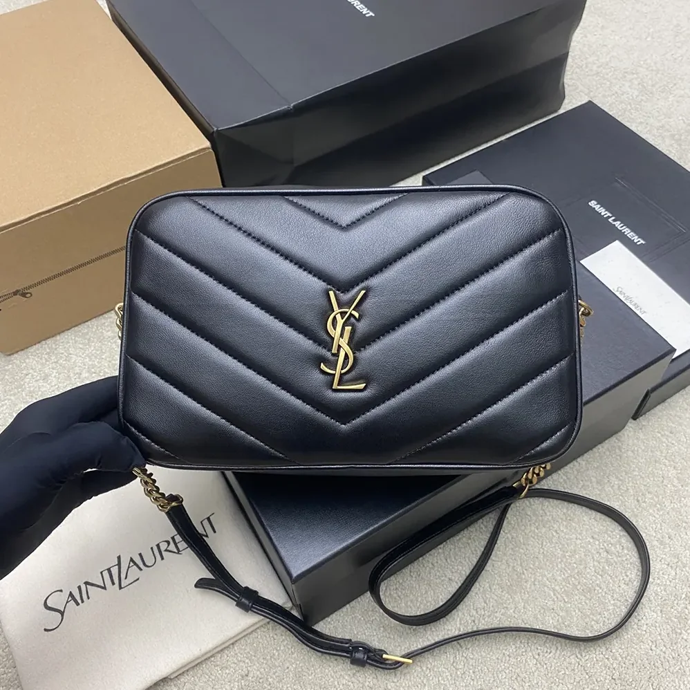 Saint Laurent YSL Loulou Camera Bag In Matelassé Lambskin for Women in Black Saint Laurent YSL Loulou Camera Bag In Matelassé Lambskin for Women in Black