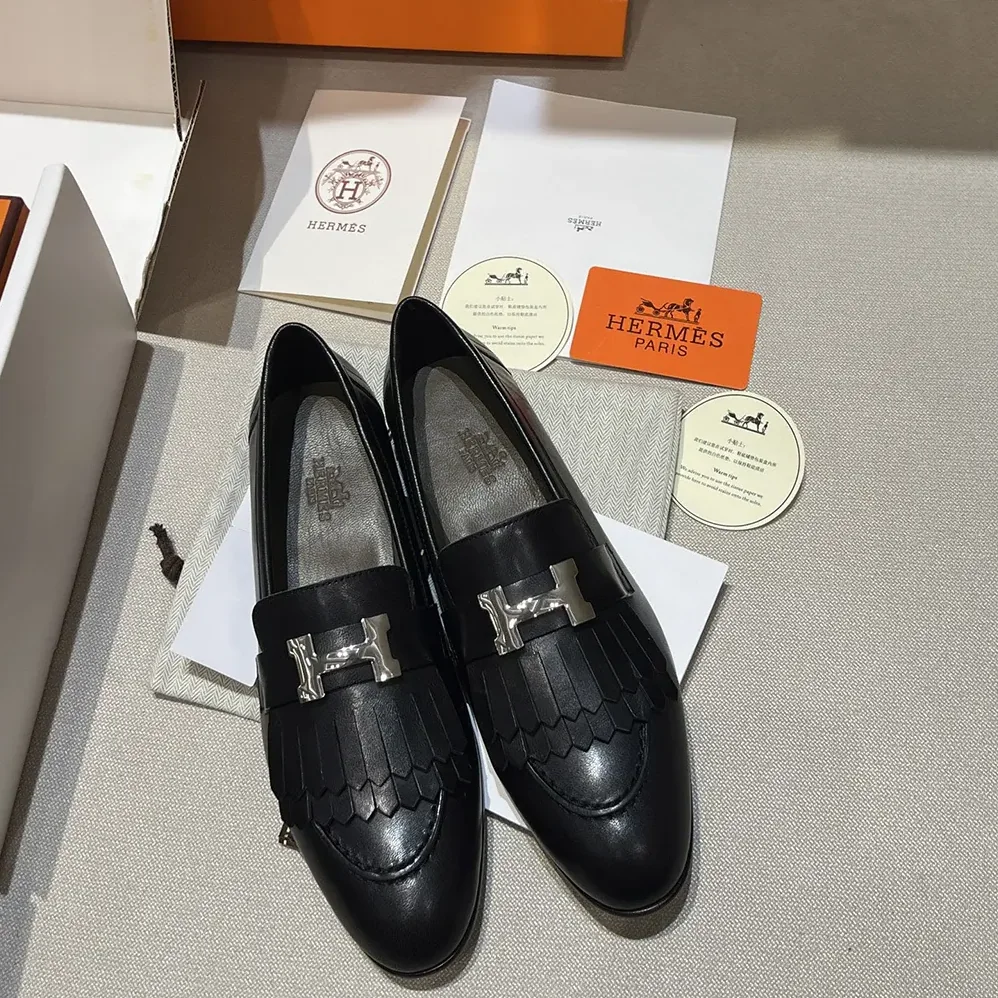 Hermes Royal Loafer in Goatskin for Women in Black