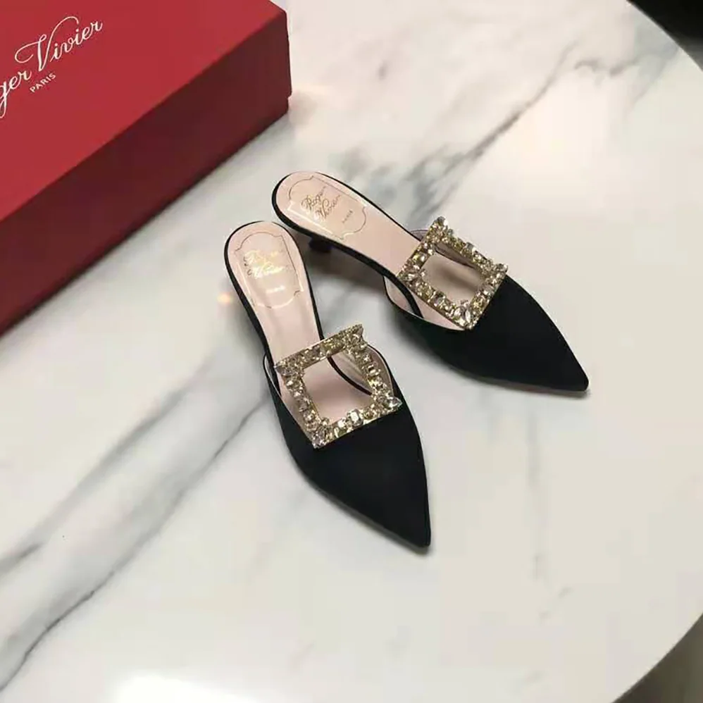 Roger Vivier Broche Vivier Buckle Mules in Satin 4.5 cm Heel for Women in Black