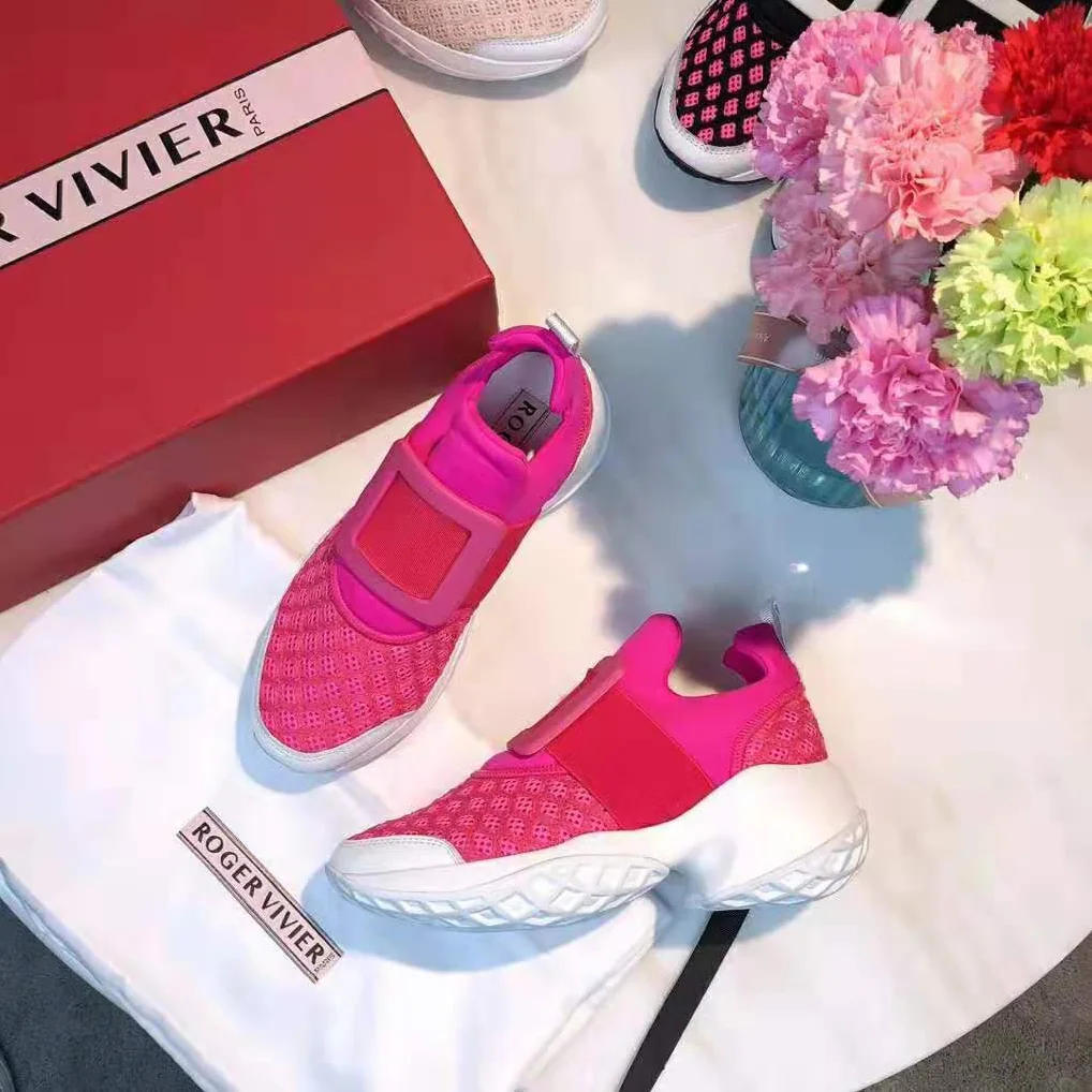 Roger Vivier Viv' Run Sneakers for Women in Rose