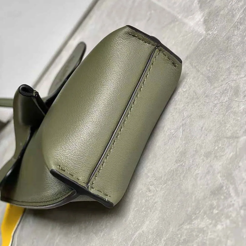 Loewe Elephant Pocket in Classic Calfskin for Women in Green Loewe Elephant Pocket in Classic Calfskin for Women in Green