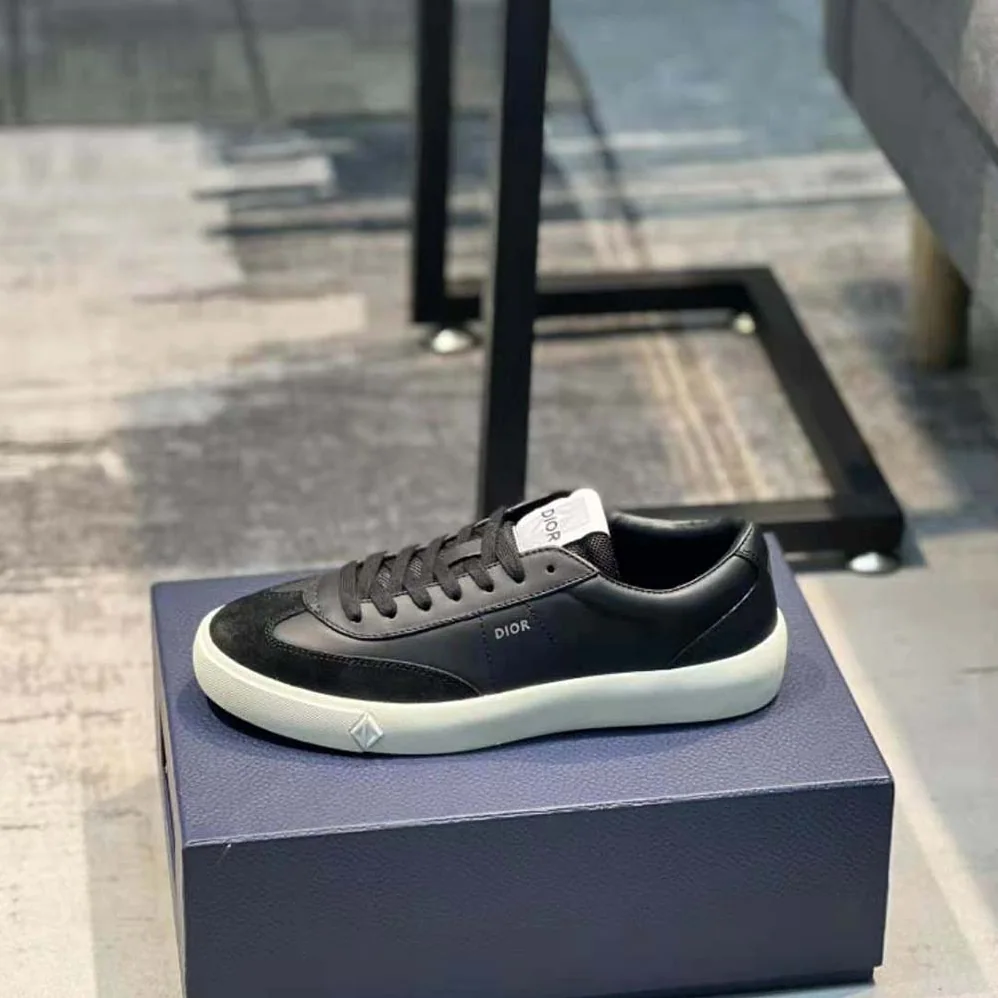 Dior B101 Sneaker Black Smooth Calfskin and Nubuck for Men Dior B101 Sneaker Black Smooth Calfskin and Nubuck for Men