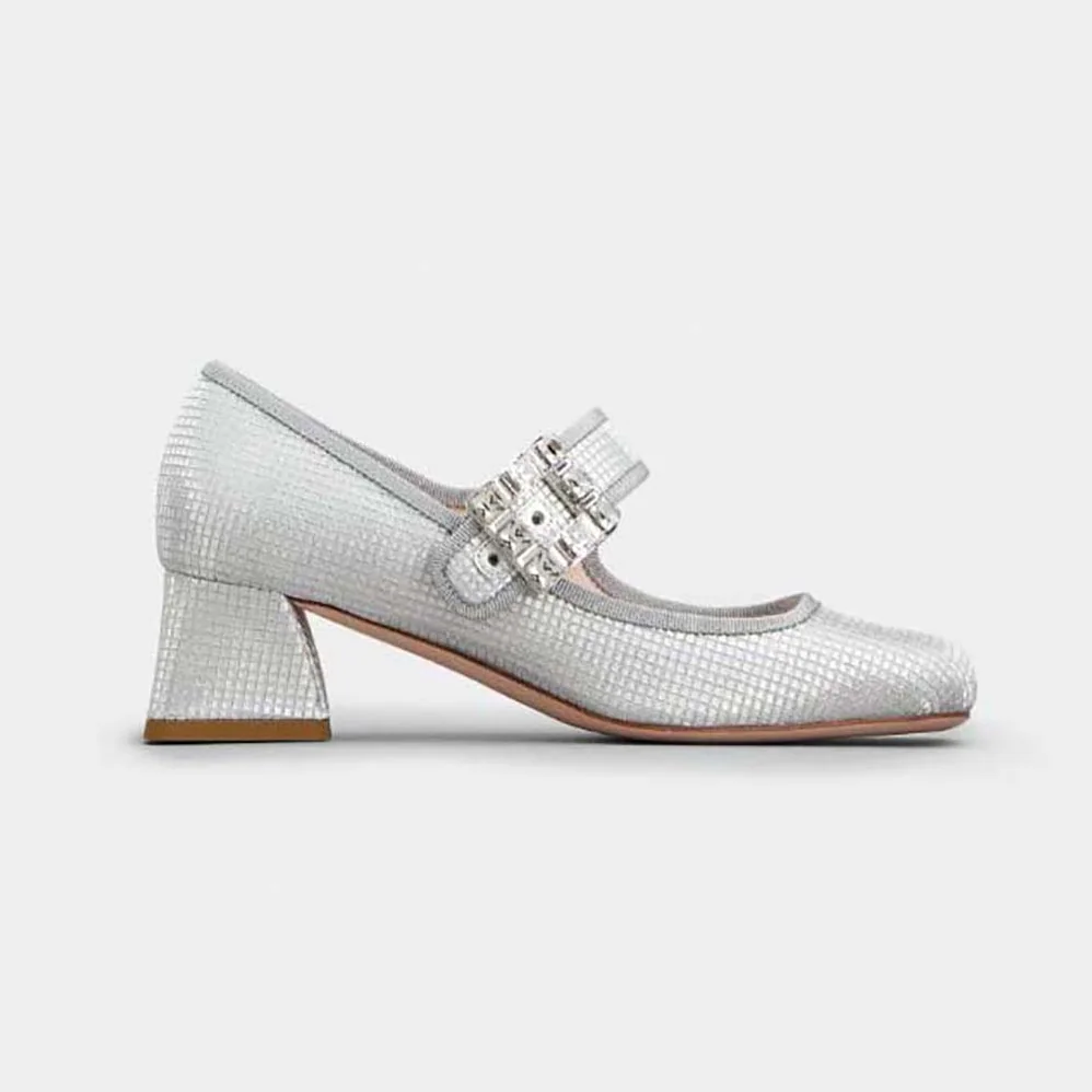 Roger Vivier Trés Vivier Strass Buckle Babies Pumps in Fabric for Women in Silver Roger Vivier Trés Vivier Strass Buckle Babies Pumps in Fabric for Women in Silver