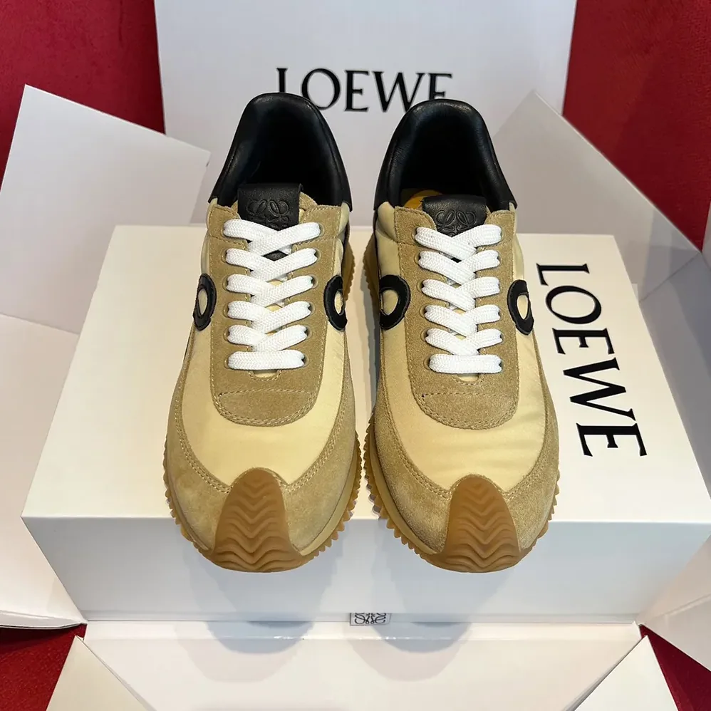 Loewe Flow Runner in Nylon and Suede for Unisex in Gold/Black Loewe Flow Runner in Nylon and Suede for Unisex in Gold/Black