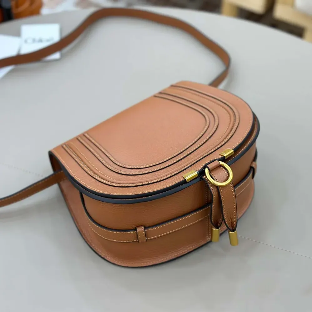 Chloe Small Marcie Saddle Bag is Crafted Leather for Women Chloe Small Marcie Saddle Bag is Crafted Leather for Women