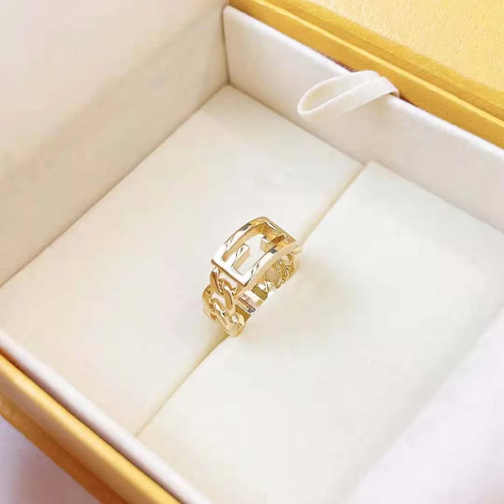 Fendi Baguette Chain Gold for Women in Colored Ring Fendi Baguette Chain Gold for Women in Colored Ring