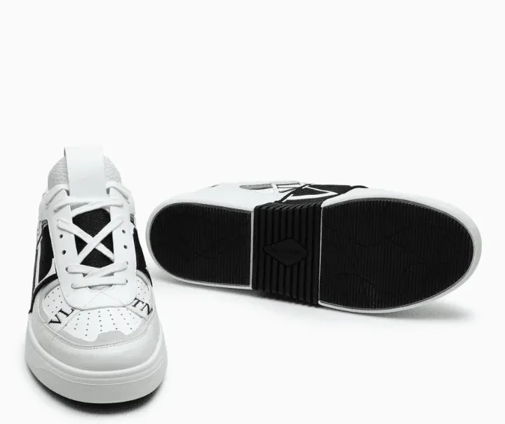 Amazing Garavani White in Black Sneakers
