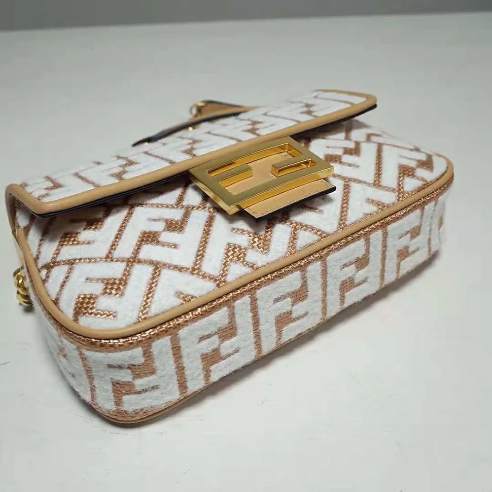 Fendi Baguette Chain Midi Raffia Bag with White Tapestry Fabric FF Motif for Women