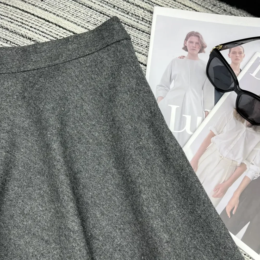 Dior Flared Mid-Length Skirt Gray Virgin Wool Tweed for Women Dior Flared Mid-Length Skirt Gray Virgin Wool Tweed for Women