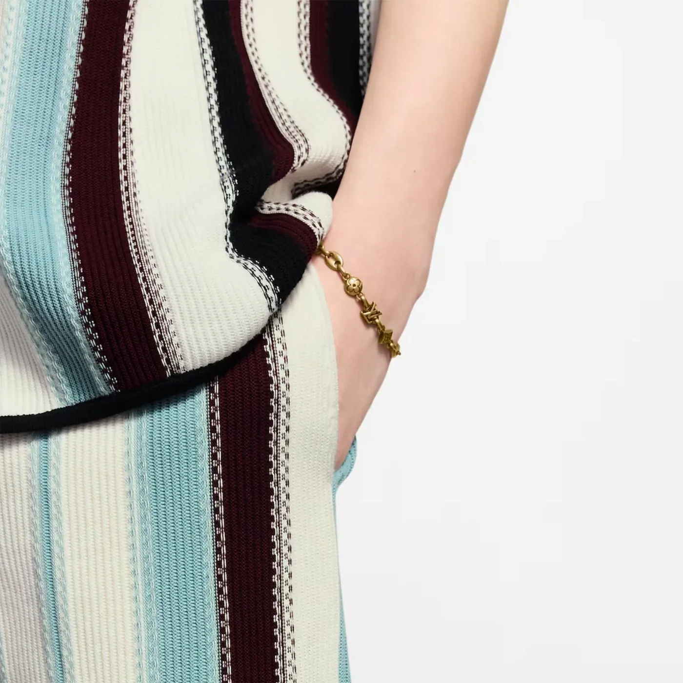 Louis Vuitton Sailor Bracelet Gold in Toned
