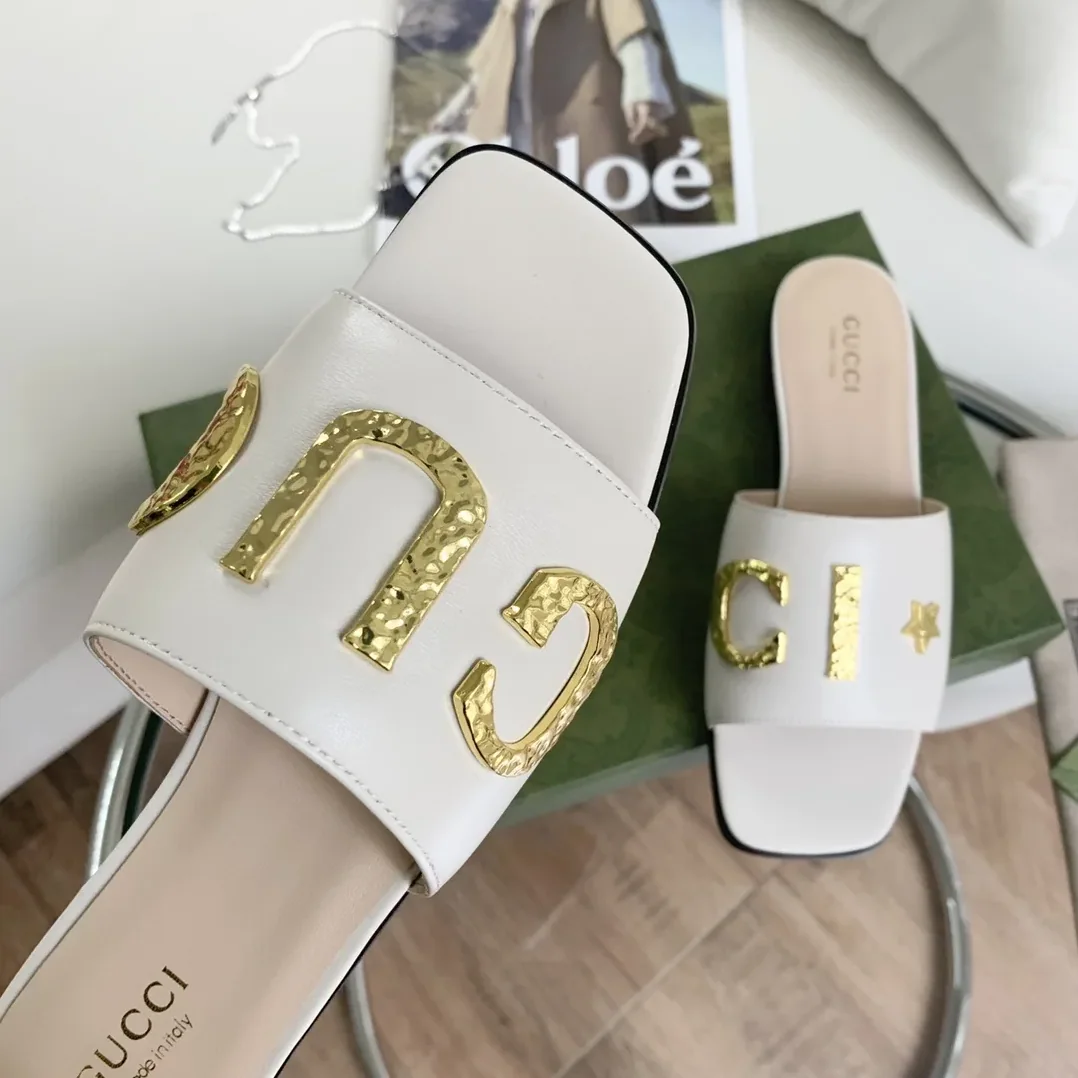 Gucci ‘Gucci' Slide White GG for Women Gucci ‘Gucci' Slide White GG for Women