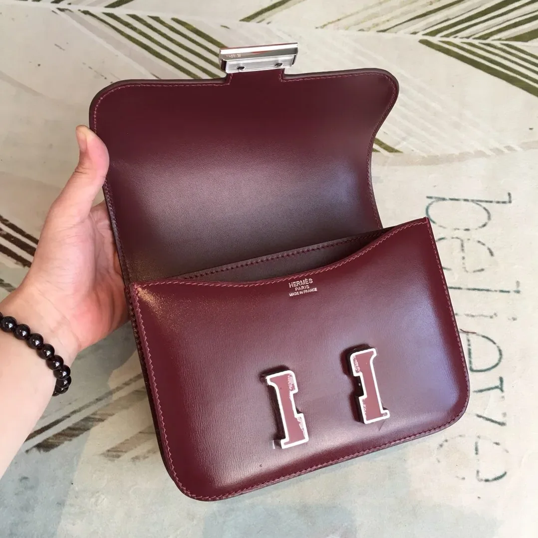 Hermes Constance 18 Crossbody Bag / Burgundy Swift Leather Silver Hardware